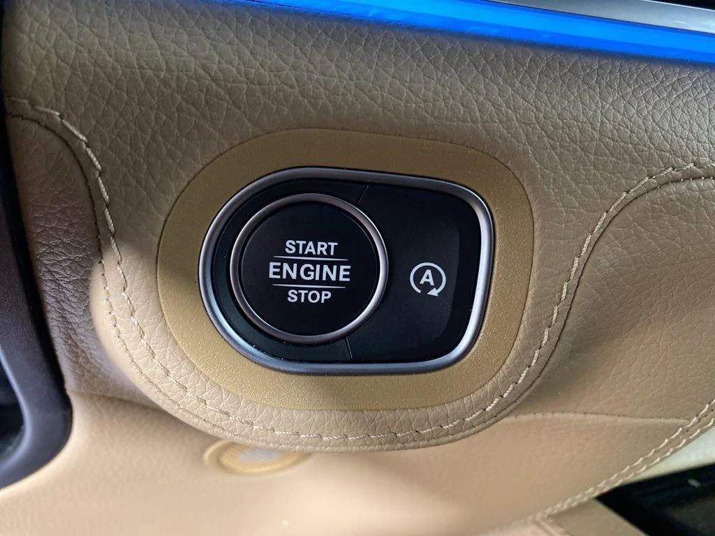 Used 2024 Twilight Blue Metallic Mercedes-Benz GLE 350 image 24