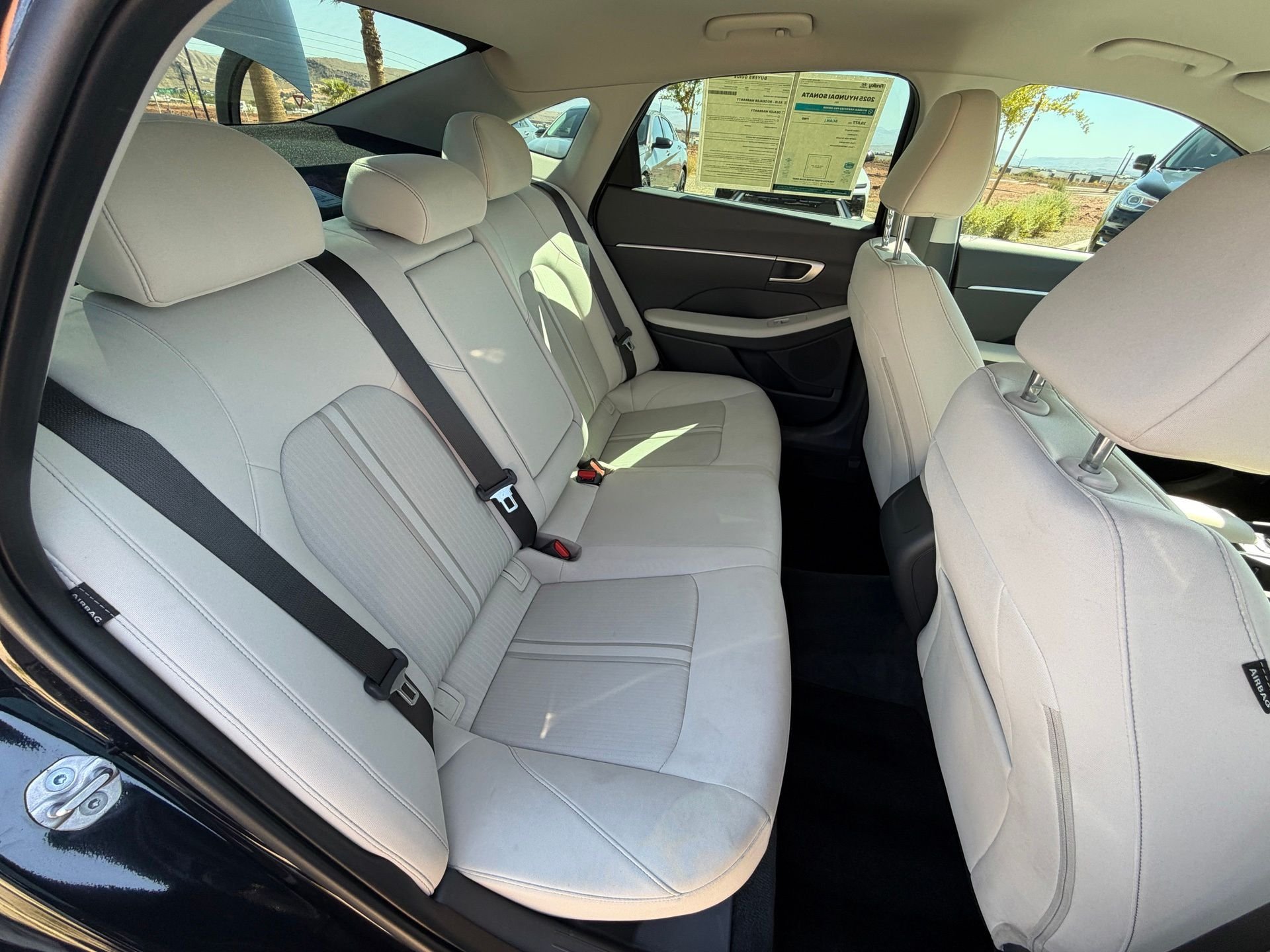 Certified Used 2025 Blue Hyundai SEL image 39