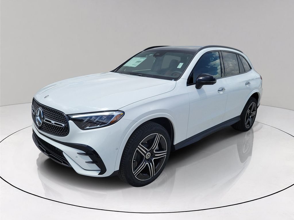 New 2027 Polar White Mercedes-Benz GLC 300 image 3