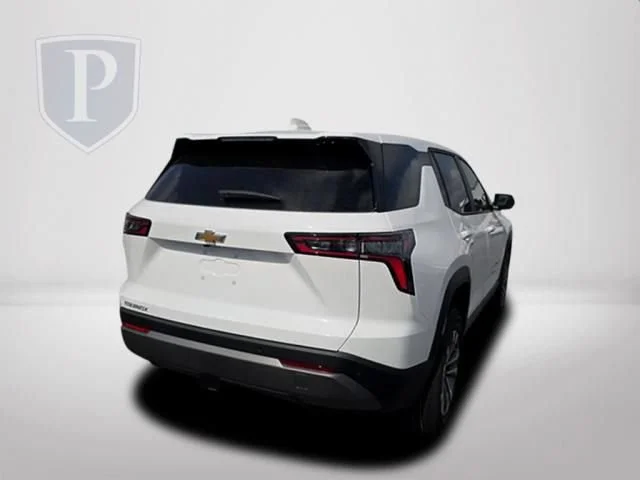 2027 Chevrolet Equinox LT - Photo 7