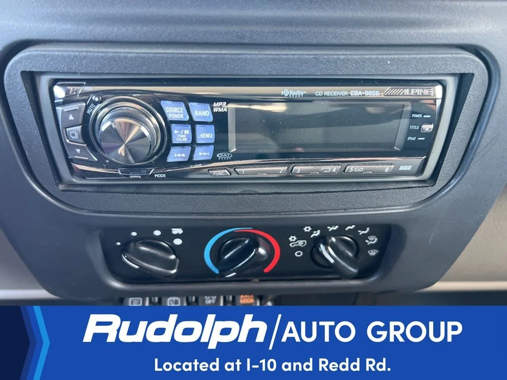 Used 2006 Light Khaki Metallic Jeep Unlimited Rubicon image 21
