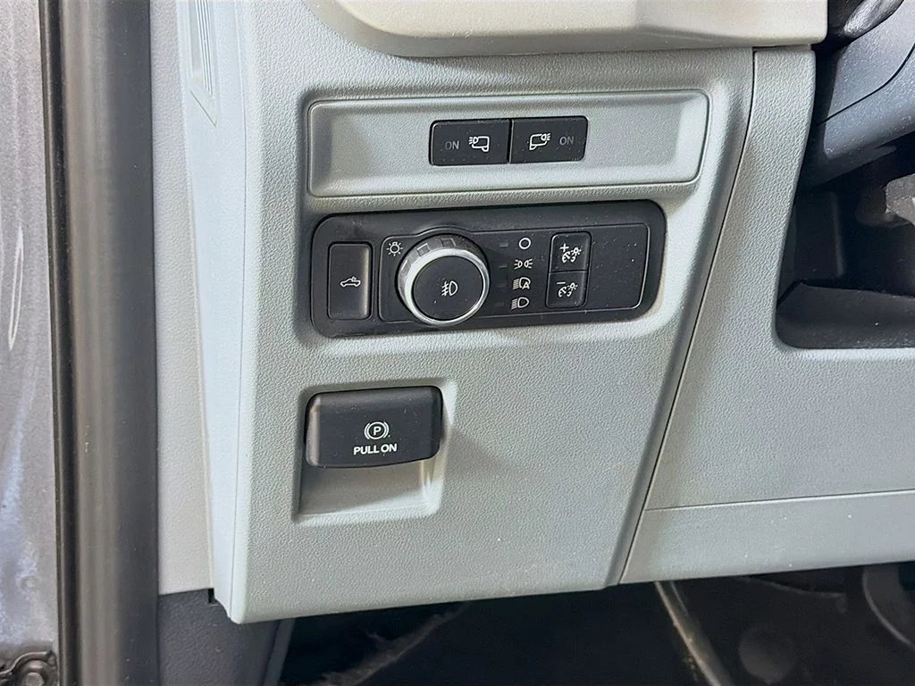 Used 2021 Carbonized Gray Metallic Ford XLT image 29