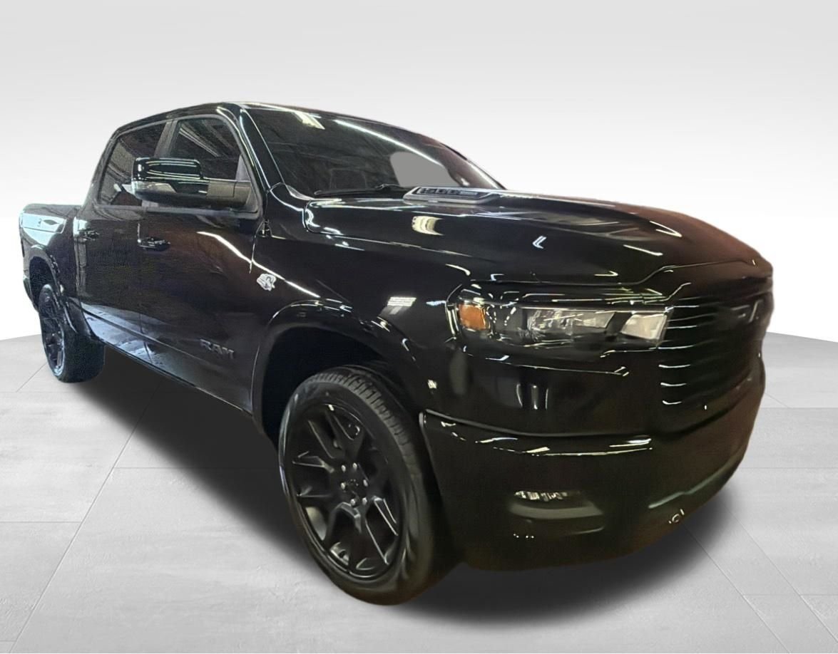 New 2026 Diamond Black Crystal Pearl-Coat Exterior Paint RAM Laramie image 8