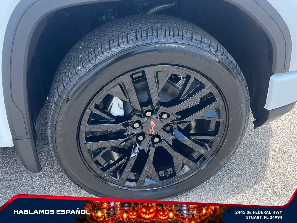 New 2026 Glacier White Tricoat GMC Denali image 21