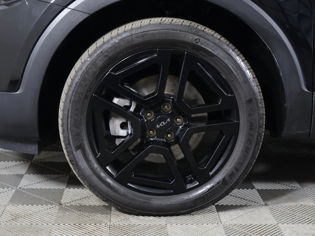 Certified Used 2025 Black Kia SX-Prestige X-Line image 30