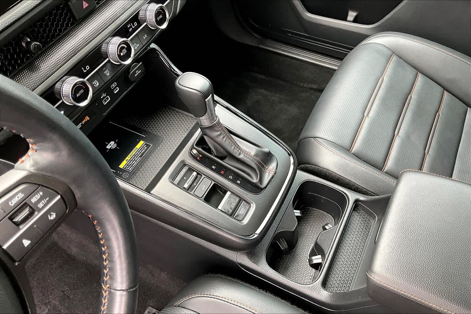 Used 2025 Canyon River Blue Metallic Honda Sport-L image 17