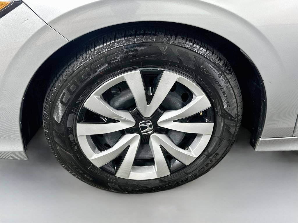 2025 Honda Civic LX - Photo 29