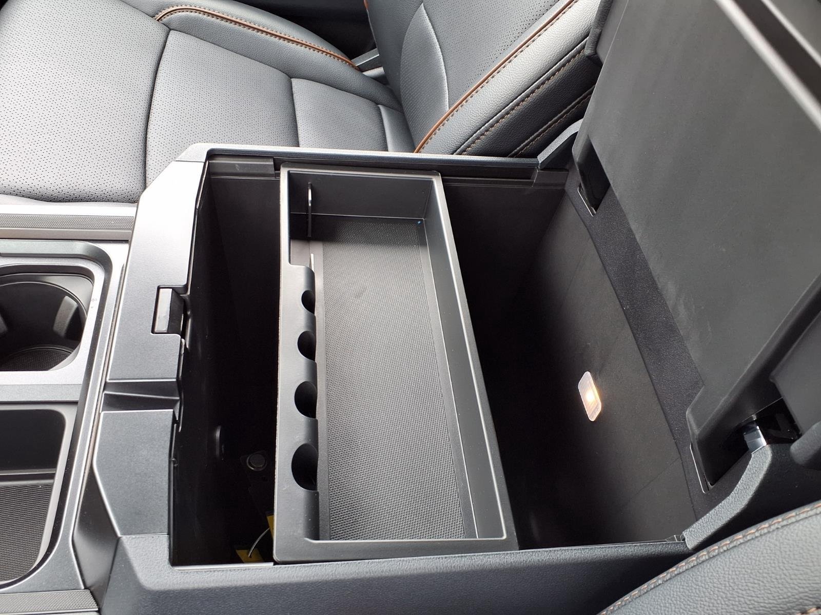 New 2026 Agate Black Metallic Ford F-250® Lariat® image 23