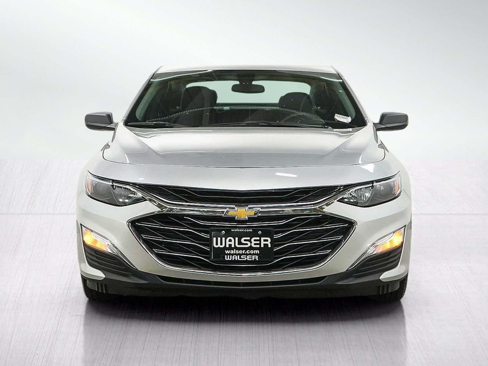 Used 2022 Silver Ice Metallic Chevrolet LS image 8