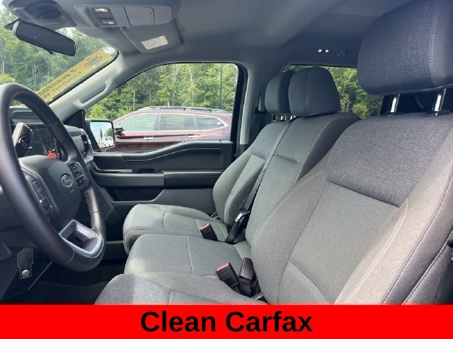 Used 2025 Black Ford XLT image 3