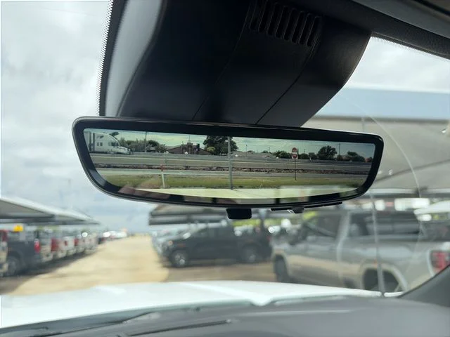 New 2026 White GMC AT4 image 22