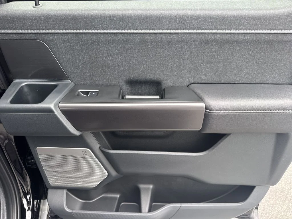 New 2026 Agate Black Metallic Ford Lariat® image 16