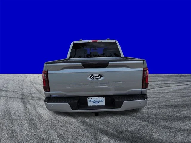 New 2026 Iconic Silver Metallic Ford XLT image 5