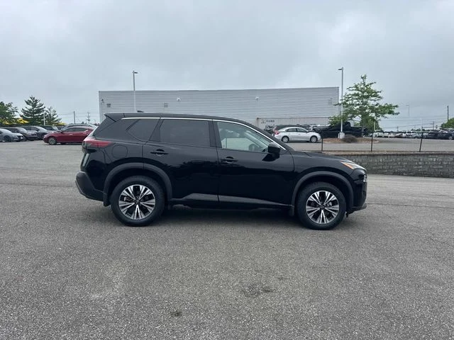 Used 2023 Black Nissan SV image 3