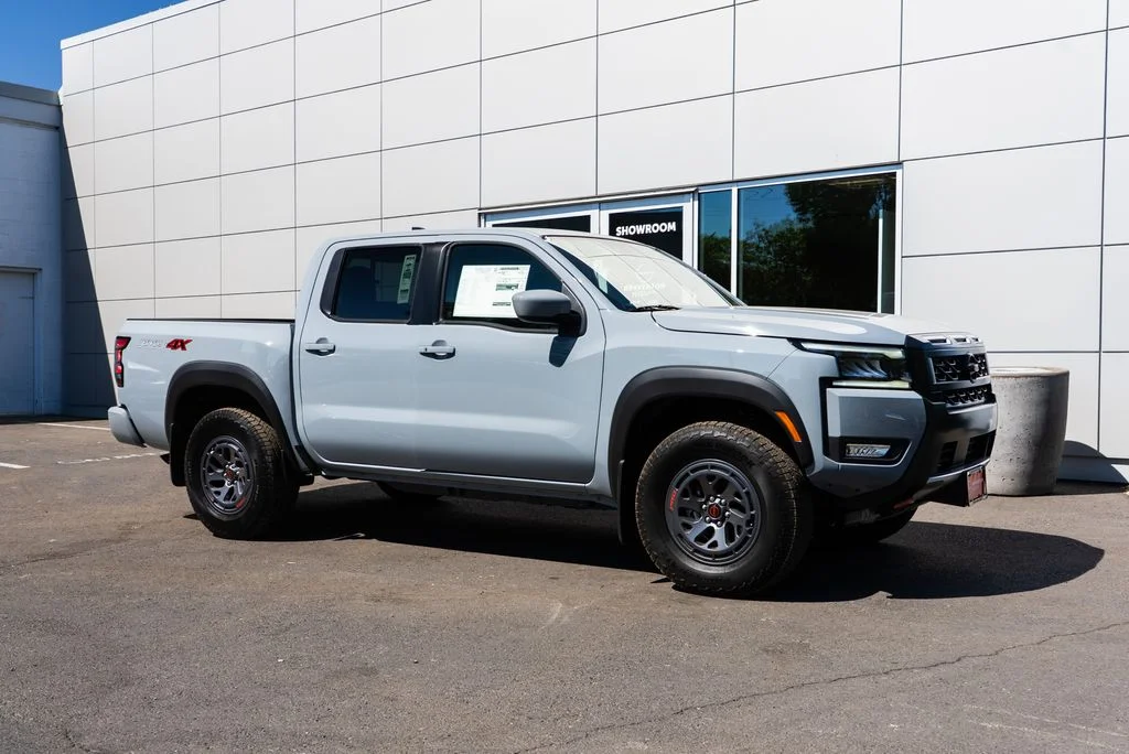 New 2026 Boulder Gray Pearl Nissan Crew Cab PRO-4X® image 30