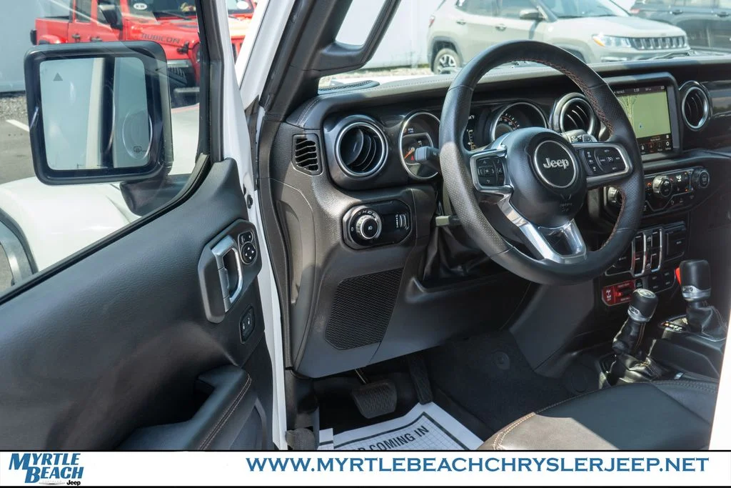 Certified Used 2023 Bright White Clearcoat Jeep Rubicon 392 image 16