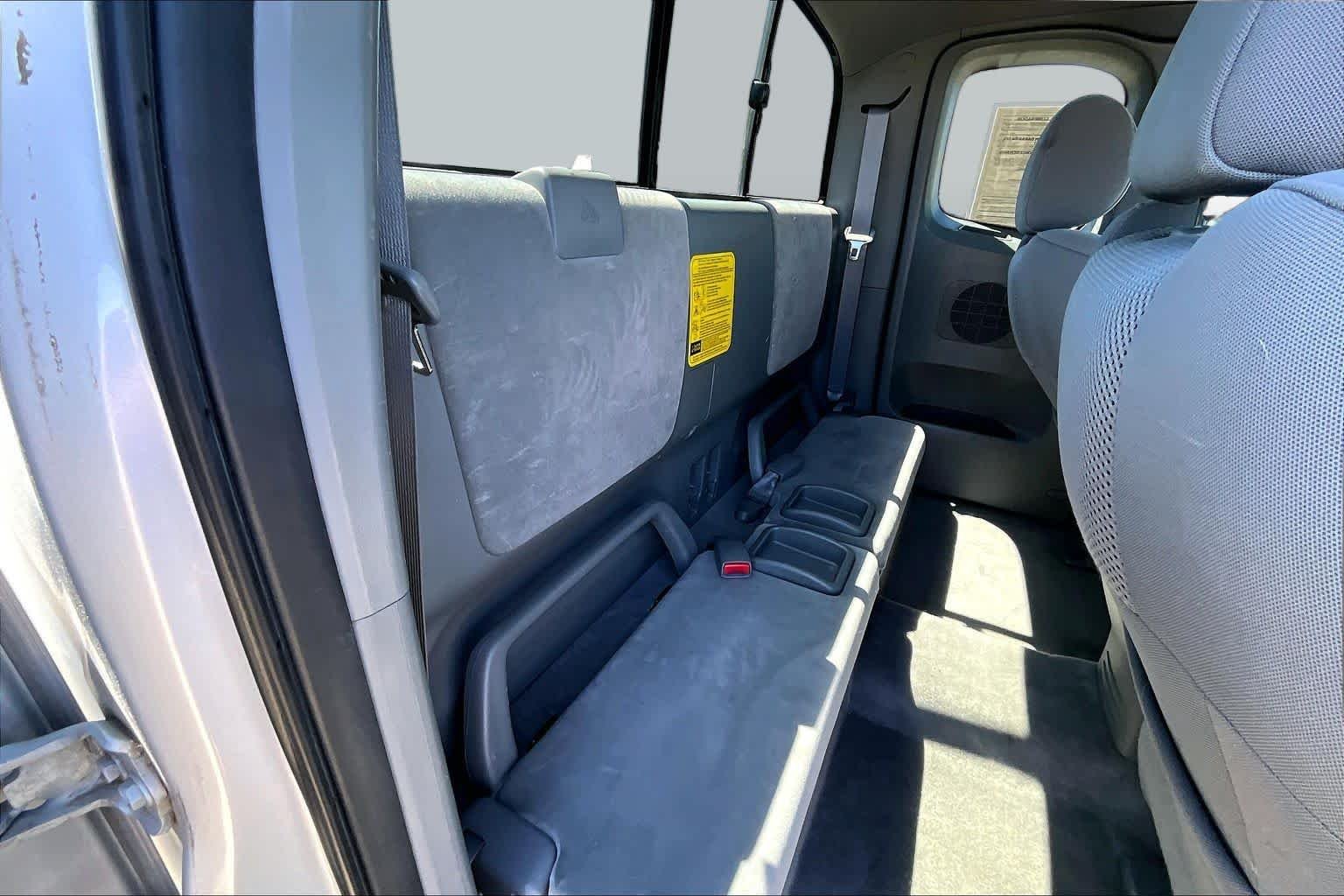 Used 2008 Silver Streak Mica Toyota PreRunner image 19