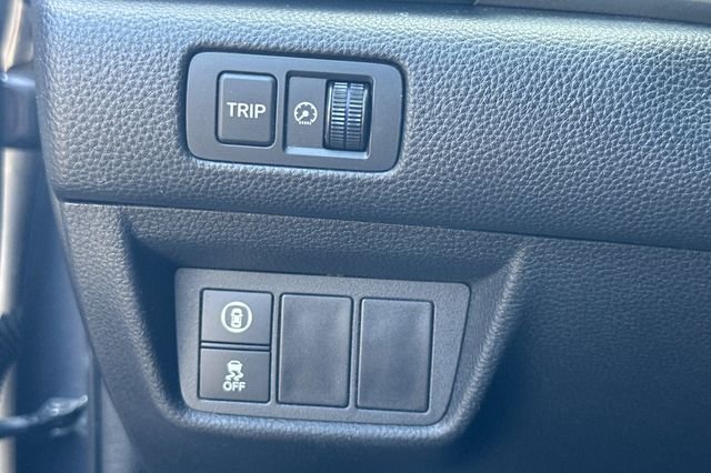 Used 2020  Honda LX image 31