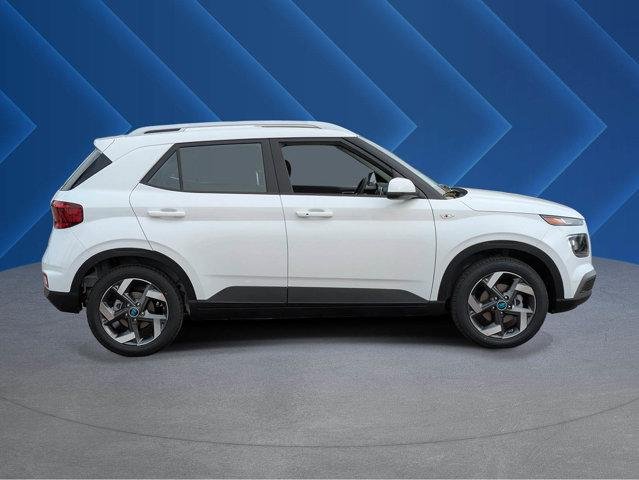 New 2026 Lunar White Hyundai SEL image 2