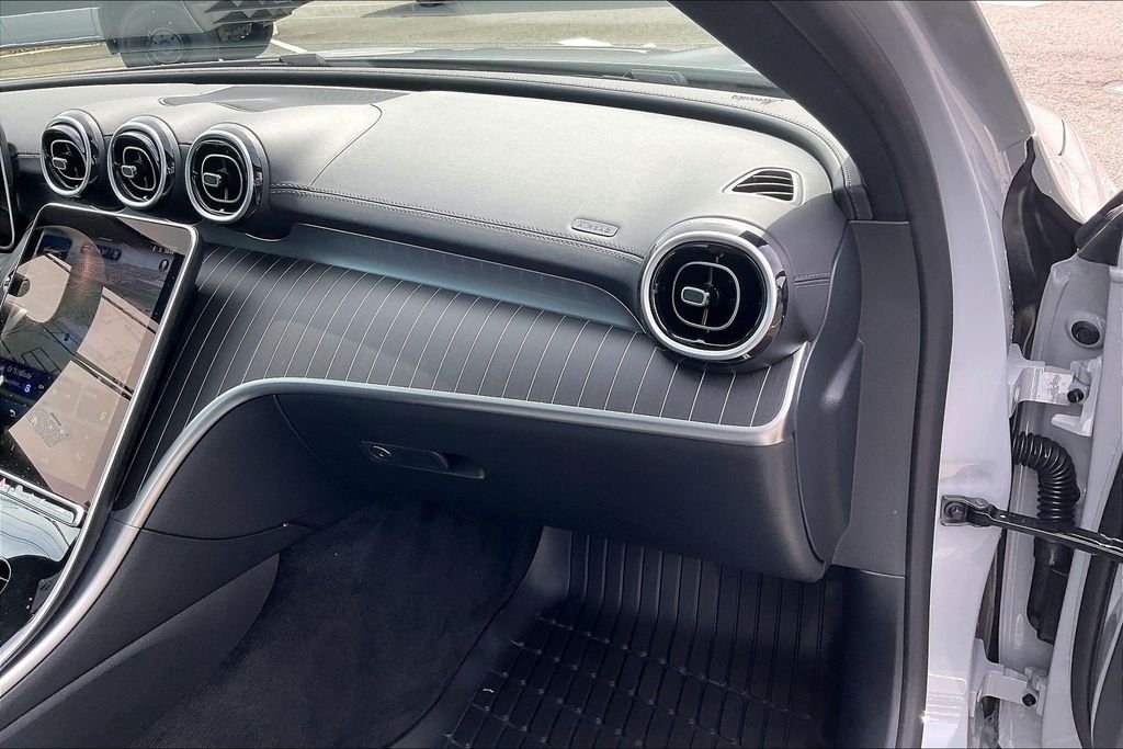 2026 Mercedes-Benz C-Class Sedan C 300 - Photo 14