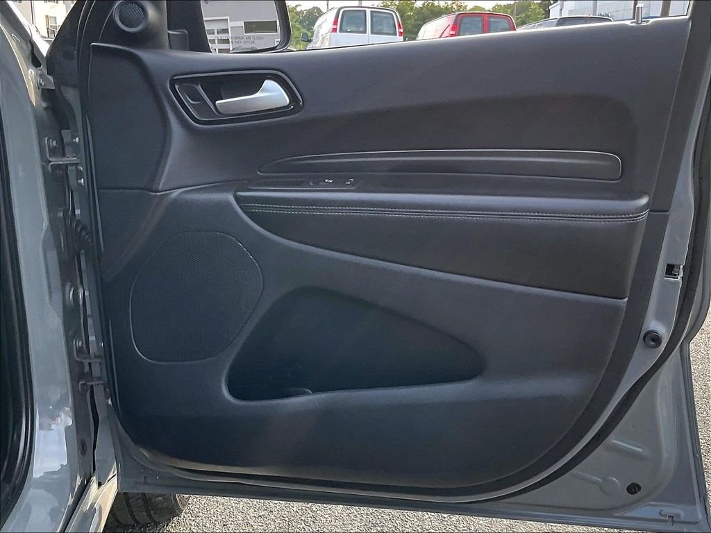 Used 2022 Gray Dodge SXT image 12