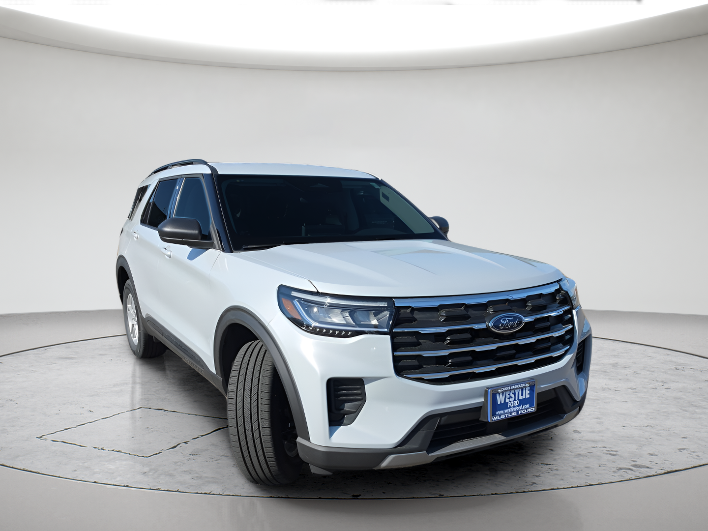New 2026 Space White Metallic Ford Active image 2