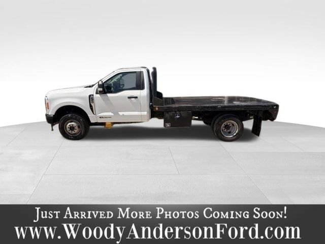 Used 2023 White Ford XL image 4