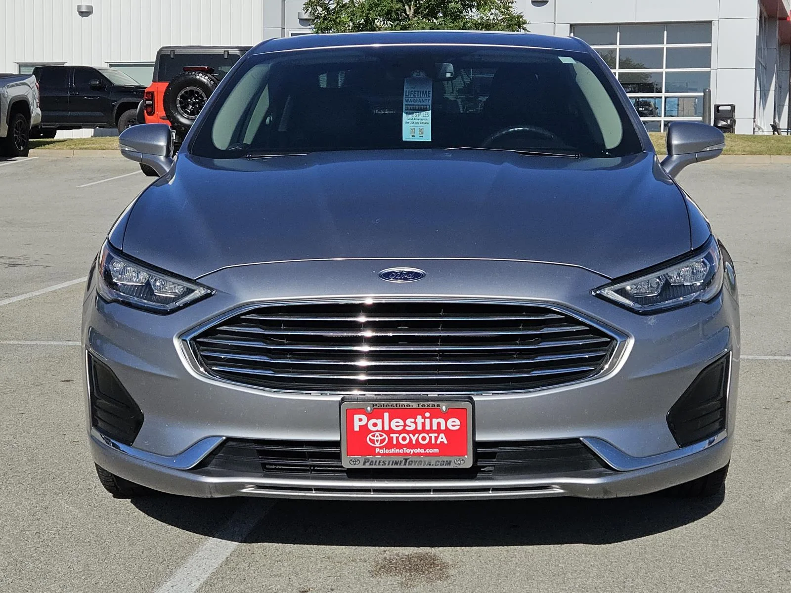 Used 2020 Iconic Silver Metallic Ford SEL FWD image 2