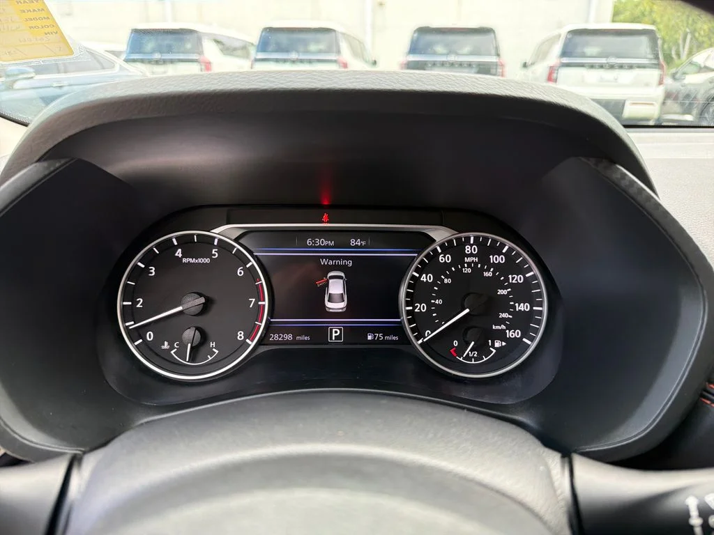 Certified Used 2024 White Nissan SR image 23