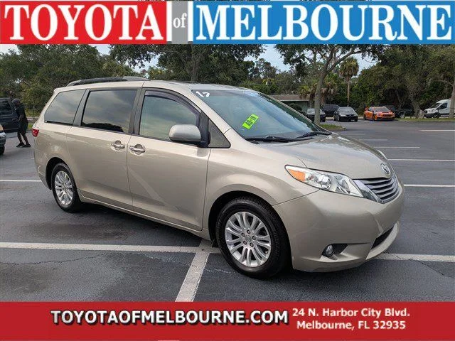 2017 Toyota Sienna XLE Premium