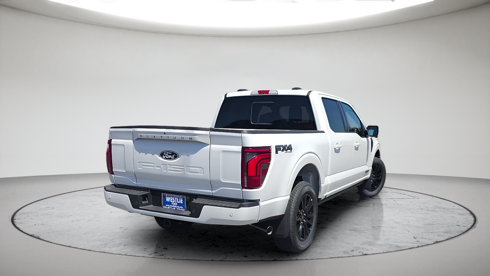 New 2026 Star White Metallic Tri-Coat Ford Platinum® image 7