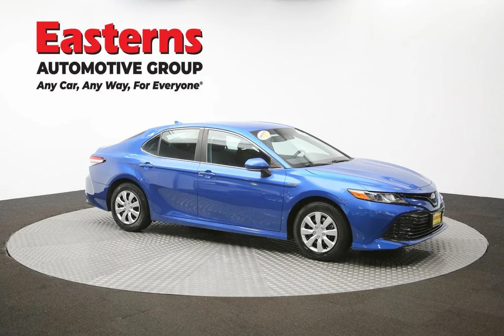 Used 2020 Blue Toyota LE image 44