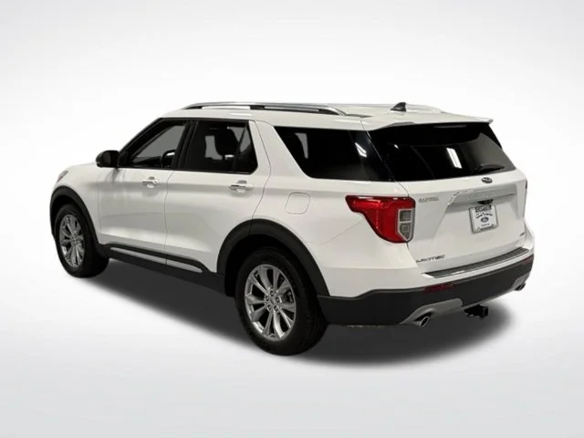 Used 2021 White Ford Limited image 8