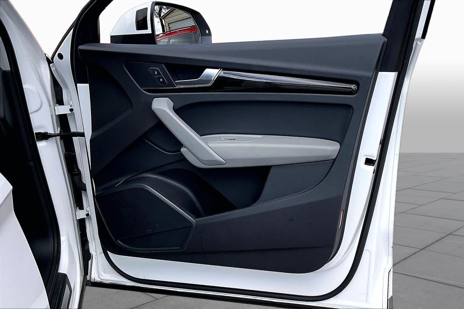 Used 2018  Audi Premium Plus image 22