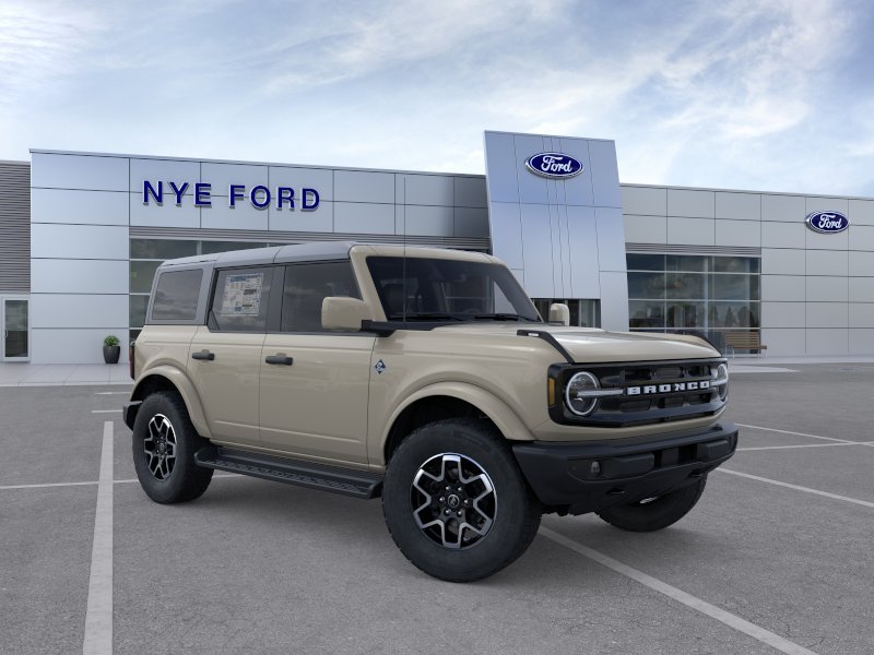 2026 Ford Bronco Outer Banks 4x4's photo