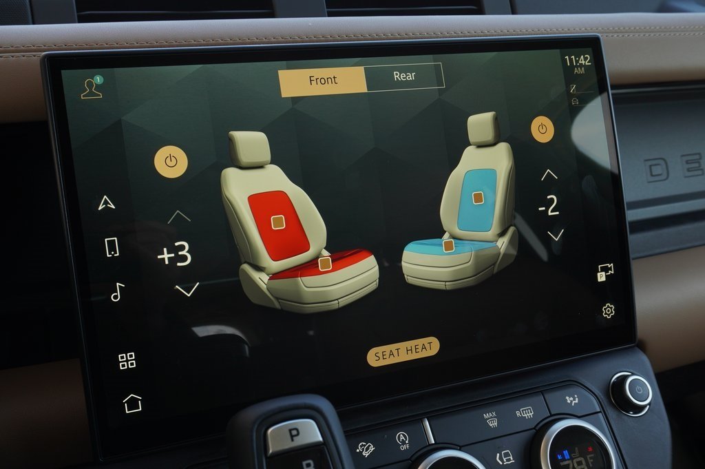 2026 LAND ROVER DEFENDER - Image 23