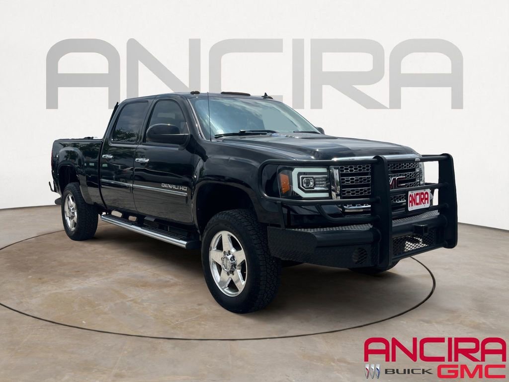 2011 GMC Sierra 4WD Crew Cab Standard Box's photo