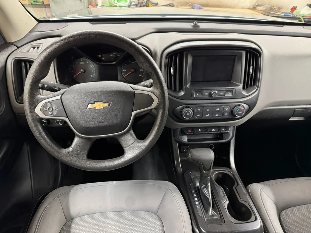 Used 2019 Gray Chevrolet Work Truck image 18