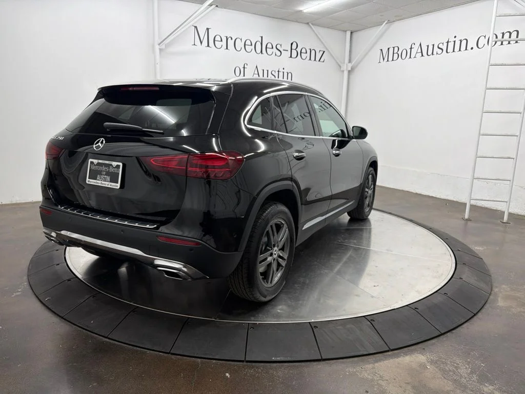 New 2026 Black Mercedes-Benz GLA 250 image 7