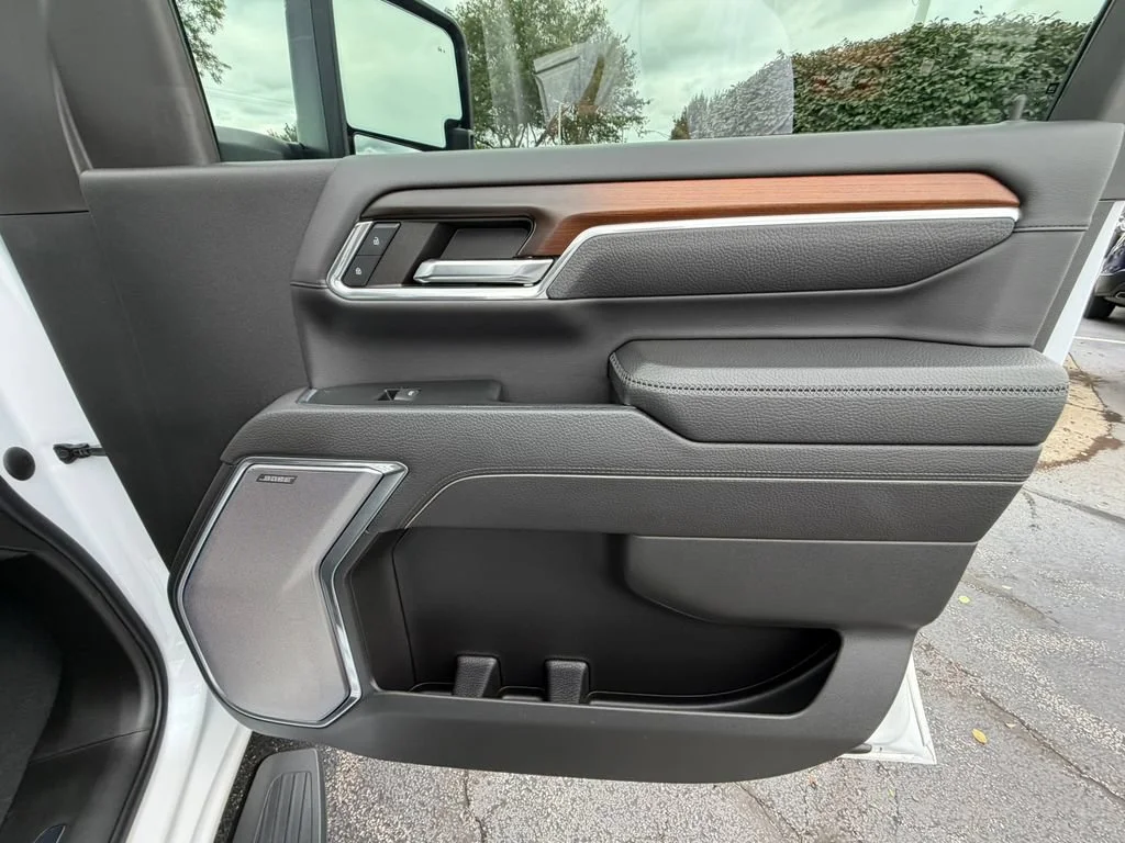 2024 GMC Sierra 2500HD Denali - Photo 18