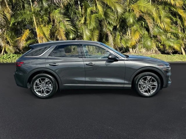 Used 2025 Gray Genesis 2.5T image 3
