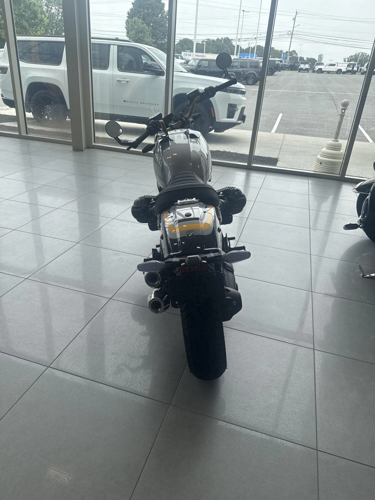 Used 2024 BLACK BMW Option 719 image 3