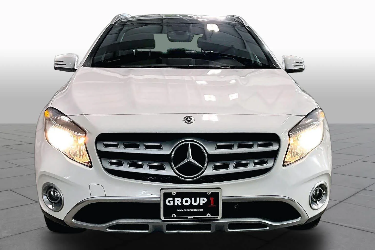 Used 2019 Polar White Mercedes-Benz GLA 250 image 4