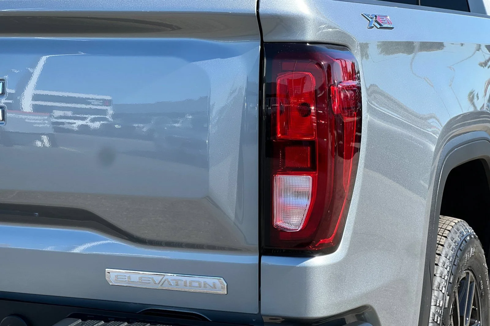 New 2026 Sterling Metallic GMC Elevation image 22