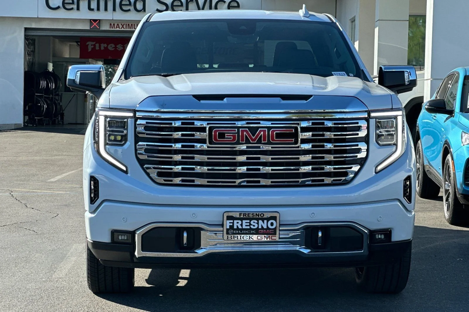 2026 GMC Sierra 1500 Denali - Photo 3