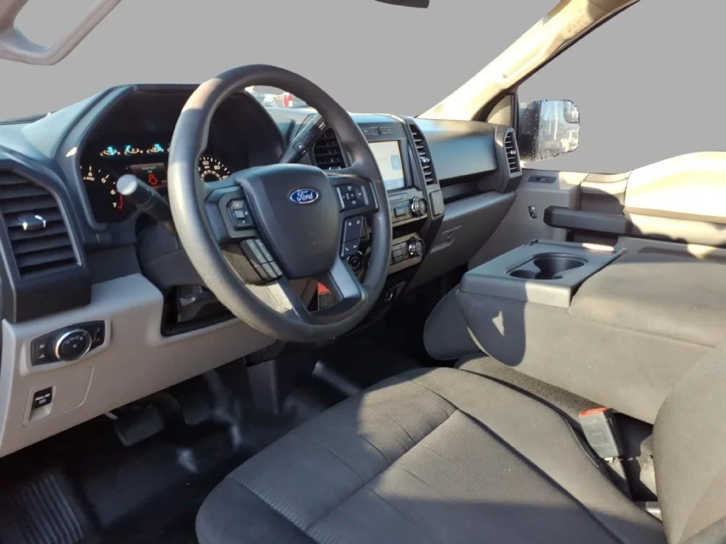 Used 2020 Black Ford XL image 13