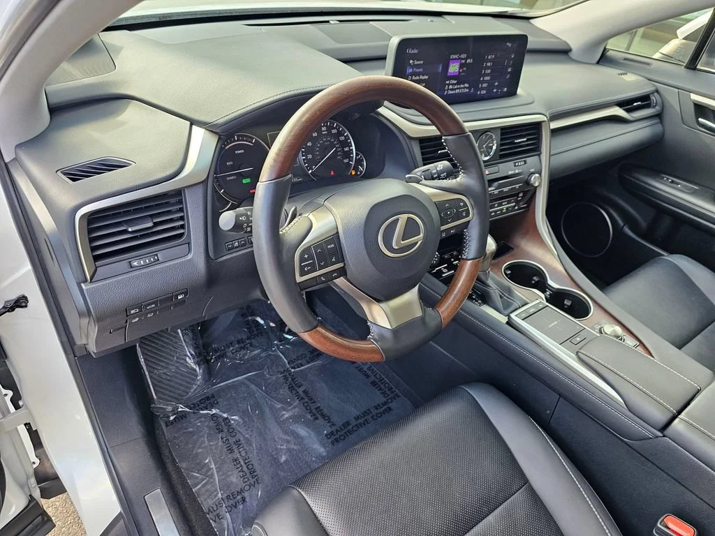 Used 2022  Lexus RX 450hL image 21