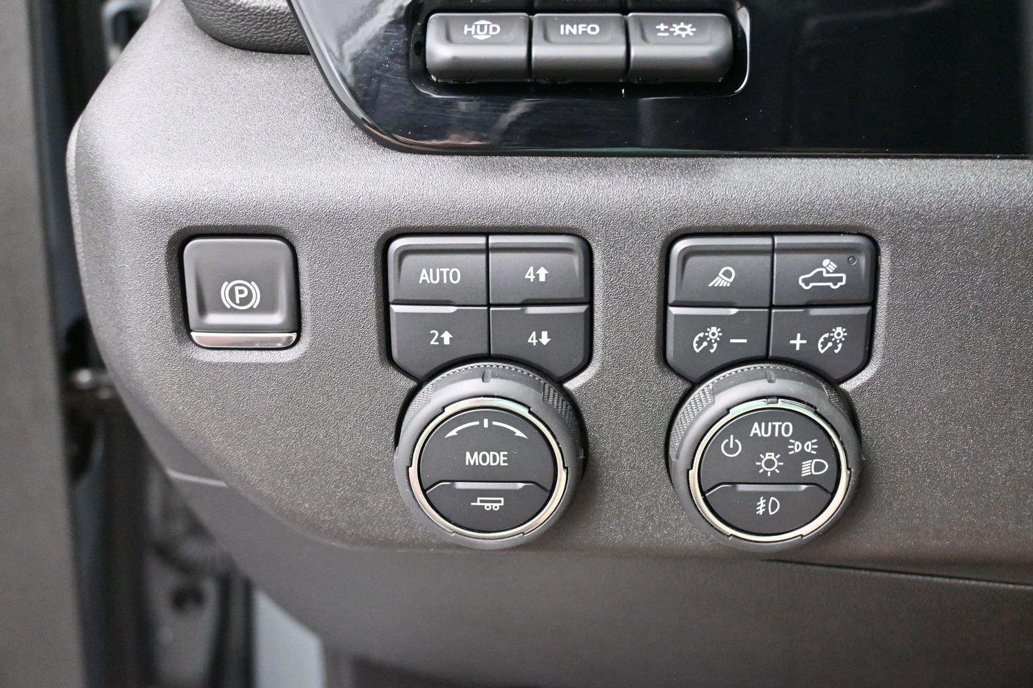 Used 2025 Sterling Gray Metallic Chevrolet High Country image 19