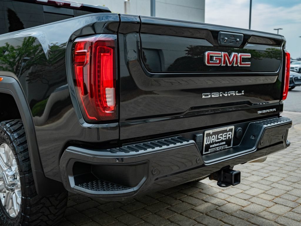 Used 2021 Carbon Black Metallic GMC Denali image 17