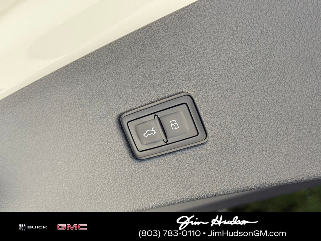 Used 2025 White Audi 4.0T image 20